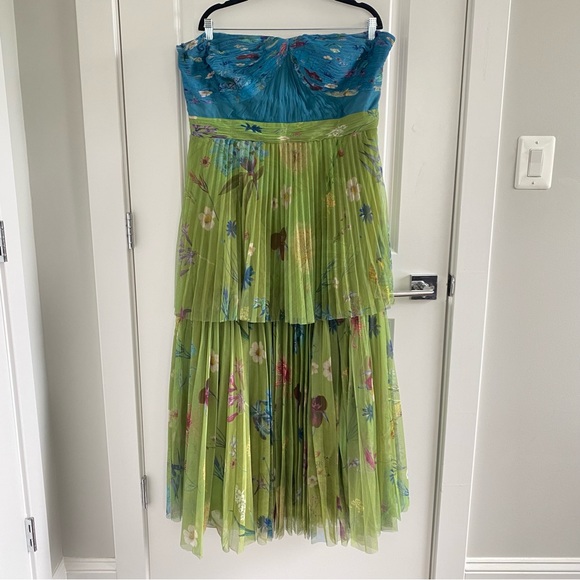 Geisha Designs Pleated Strapless Dress - Picture 5 of 9